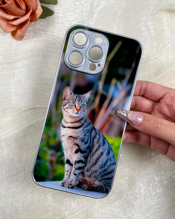 Unique Cat-Inspired Phone Case: A Special Keepsake for Cat Lovers